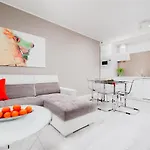 Homely Place Casa Verona - Stary Rynek - Parking * Poznan