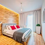 Homely Place Casa Verona - Stary Rynek - Parking Poznan