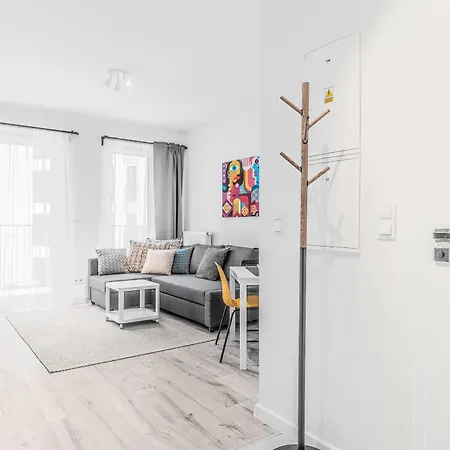 Homely Place Casa Verona - Stary Rynek - Parking Apartment Poznan