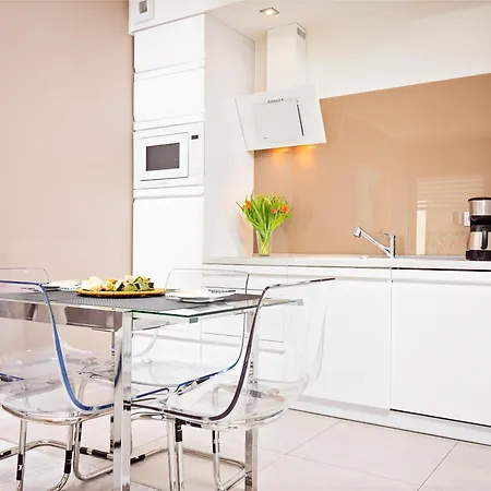 Homely Place Casa Verona - Stary Rynek - Parking * Poznan