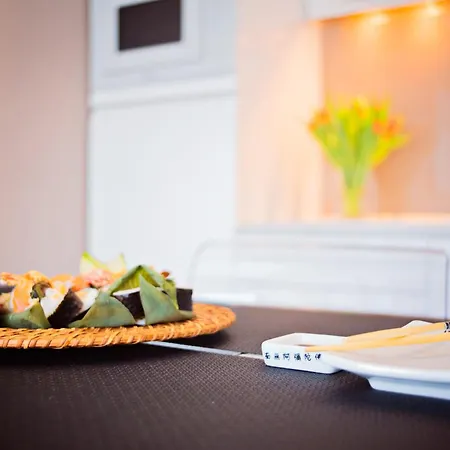 Homely Place Casa Verona - Stary Rynek - Parking Apartment Poznan