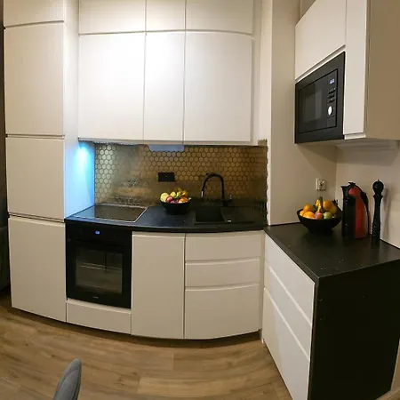 Homely Place Casa Verona - Stary Rynek - Parking Poznan