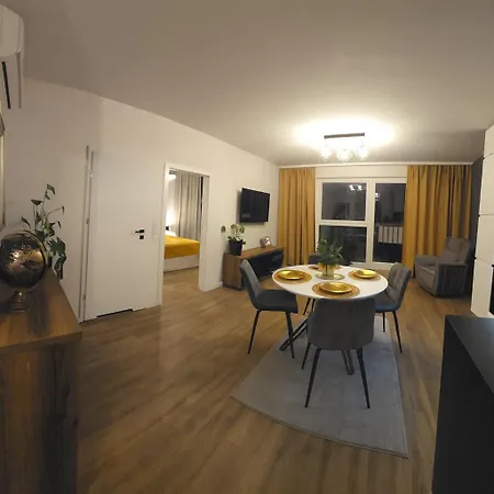 Apartment Maison Central Poznan & Parking