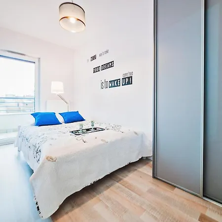 Apartment Homely Place Casa Verona - Stary Rynek - Parking