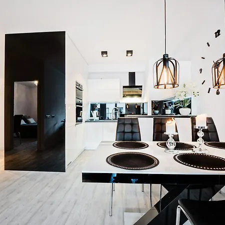 Homely Place Casa Verona - Stary Rynek - Parking Posen