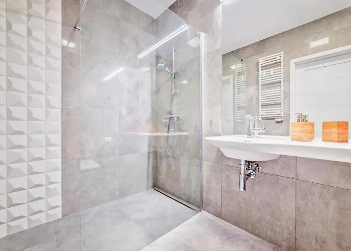 Apartment Homely Place Casa Verona - Stary Rynek - Parking